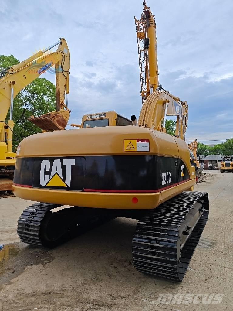 CAT 320 C L Bandgrävare