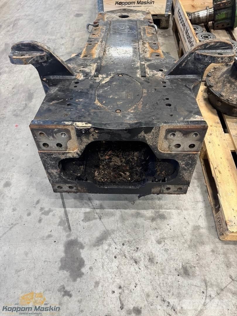 Komatsu 855 Redskap till skogsmaskiner