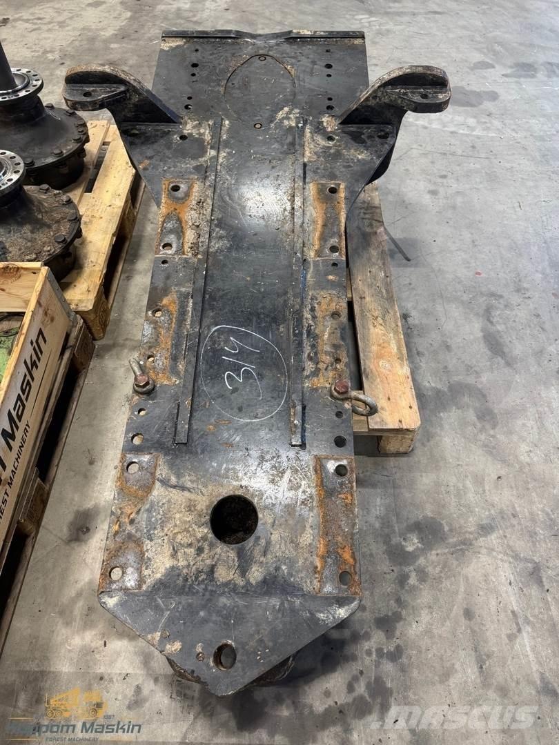 Komatsu 855 Redskap till skogsmaskiner