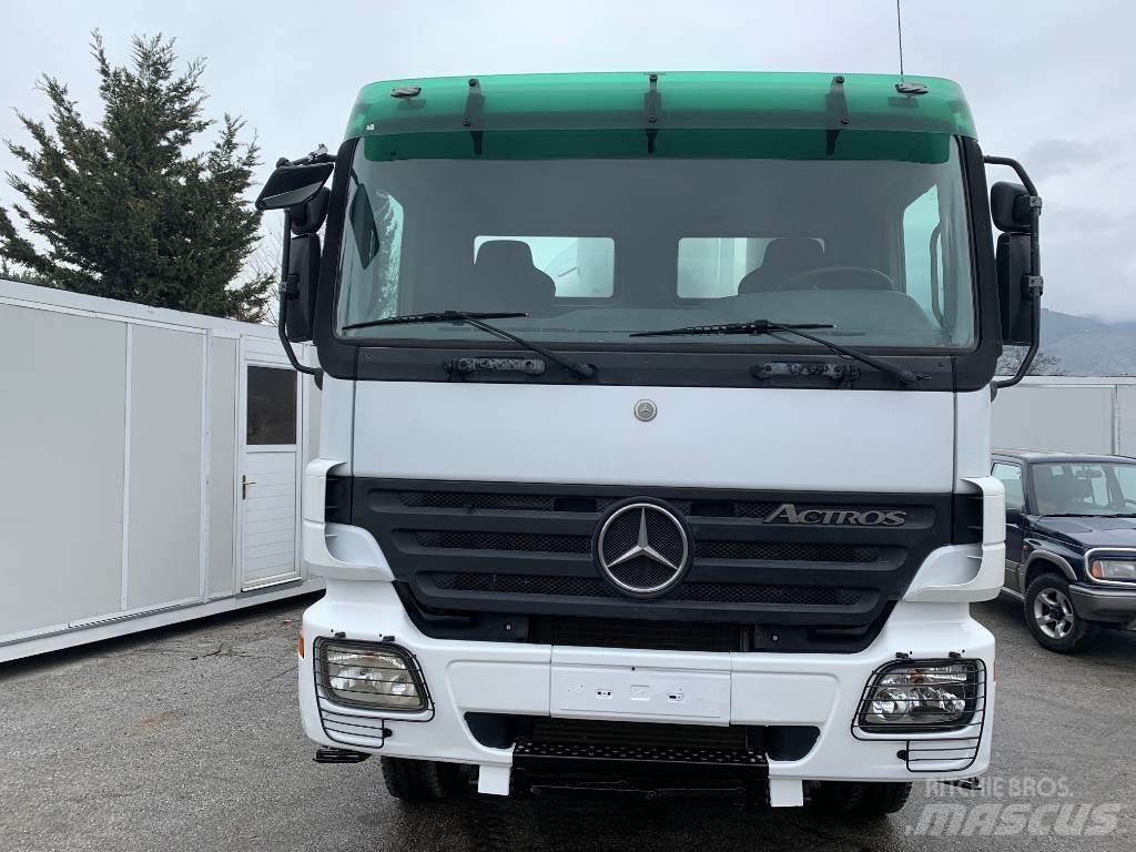 Mercedes-Benz 3336 Cementbil