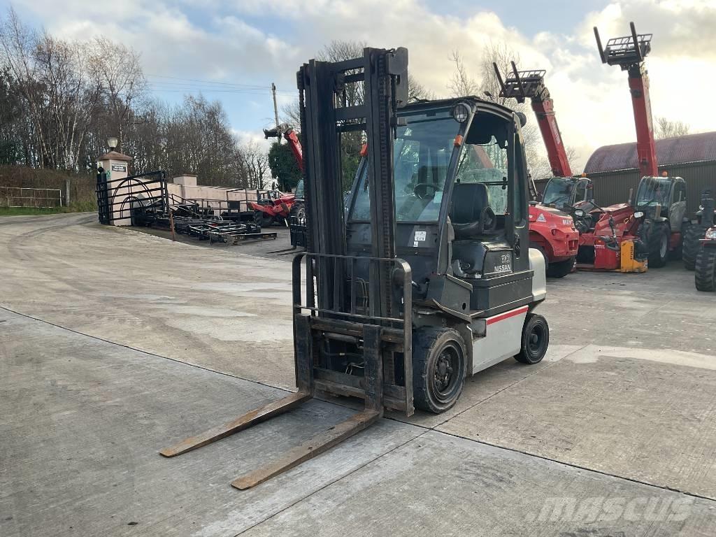 Nissan 30 Forklift Teleskoplastare