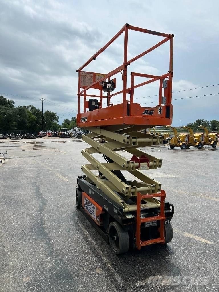 JLG R2632 Saxliftar