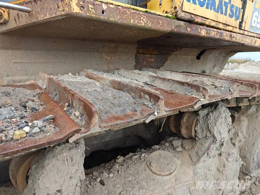 Komatsu DX 65EX-15 Bandschaktare