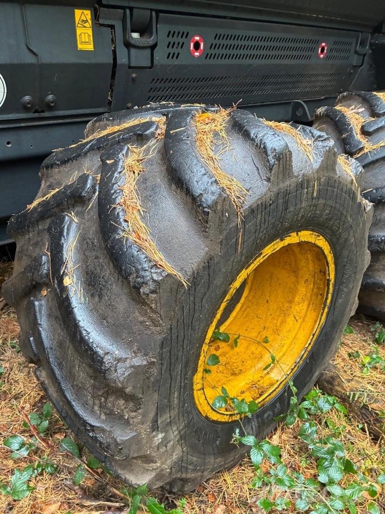 Ponsse Wisent 8W Skotare