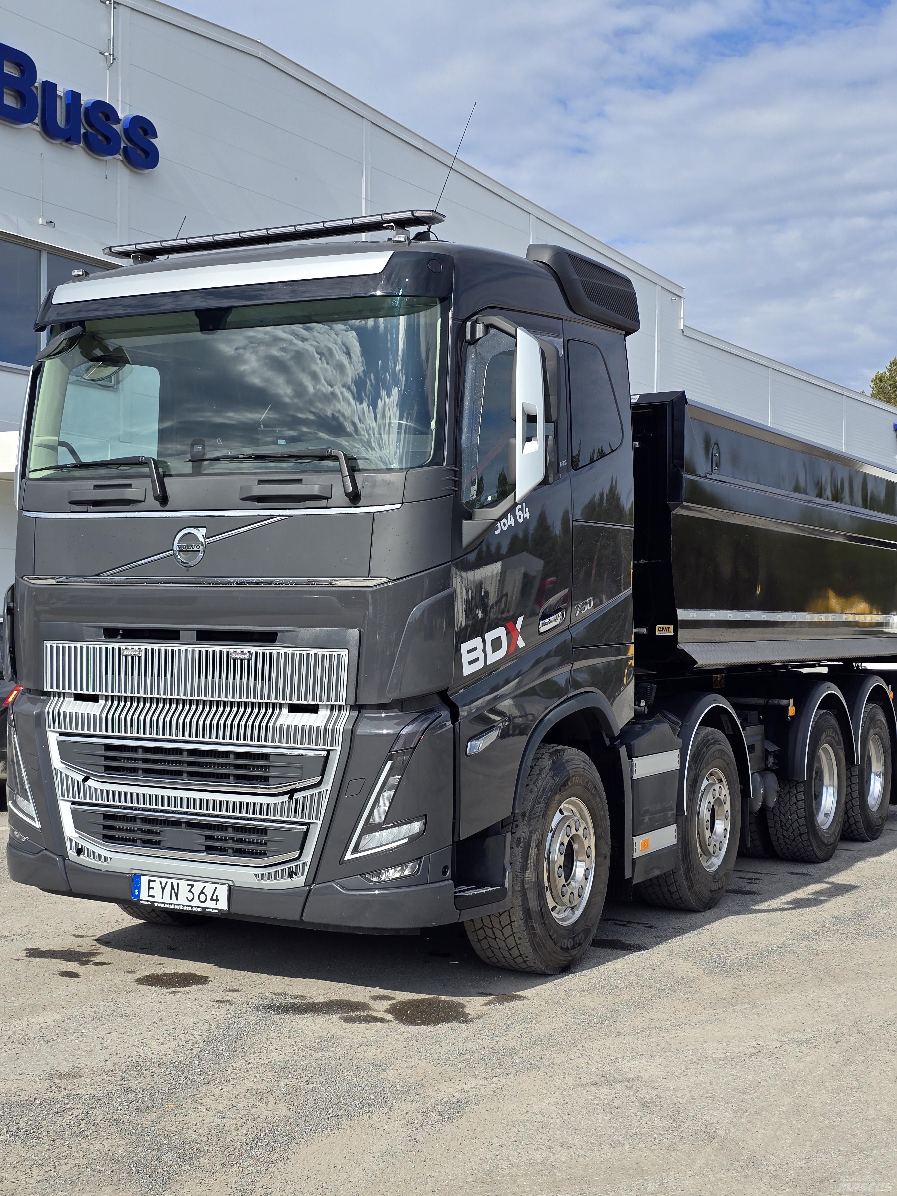 Volvo FH16 750 Tippbilar