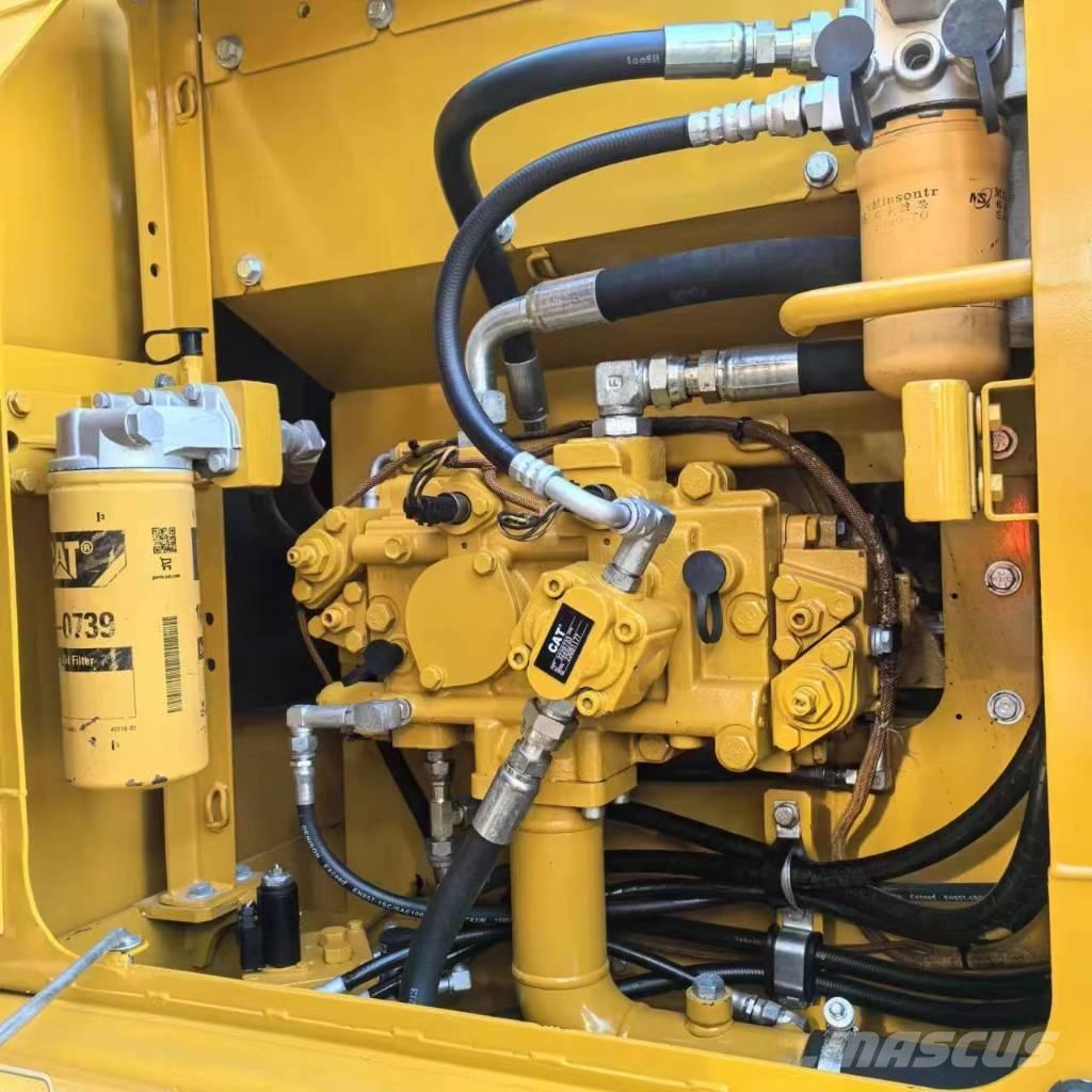 CAT 315 D L Bandgrävare