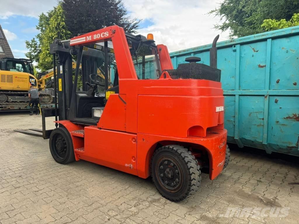 Mora MC80CS Dieselmotviktstruckar