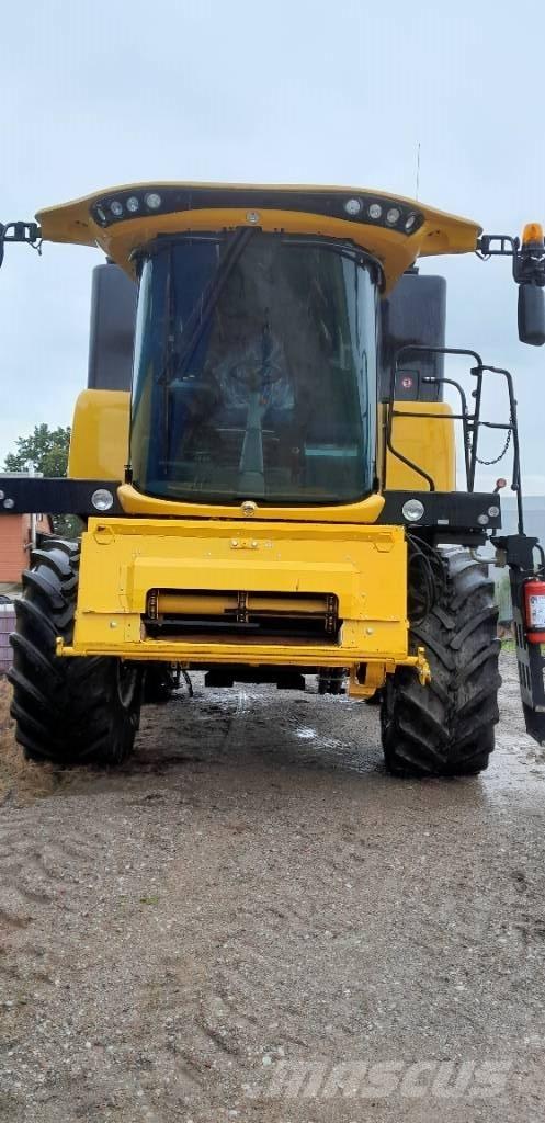 New Holland CX5.80 Skördetröskor