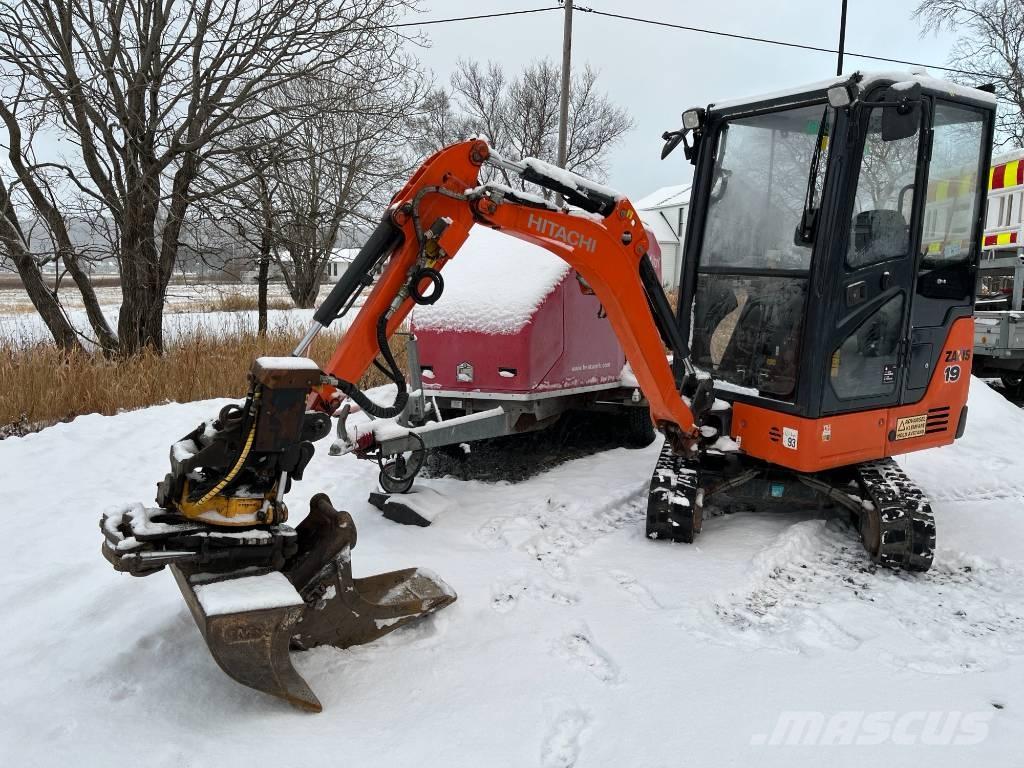 Hitachi ZX 19-U Minigrävare < 7t
