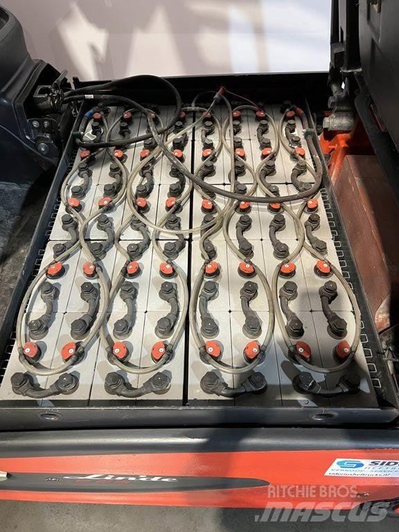 Linde E25-01 Elmotviktstruckar