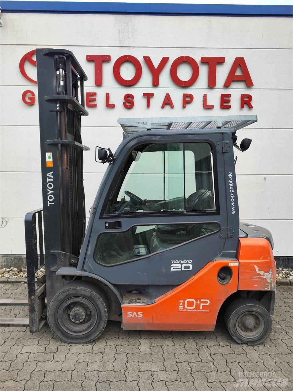 Toyota 02-8FDF20 Dieselmotviktstruckar