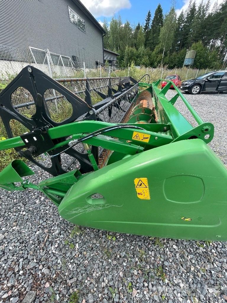 John Deere 622R Skärbord