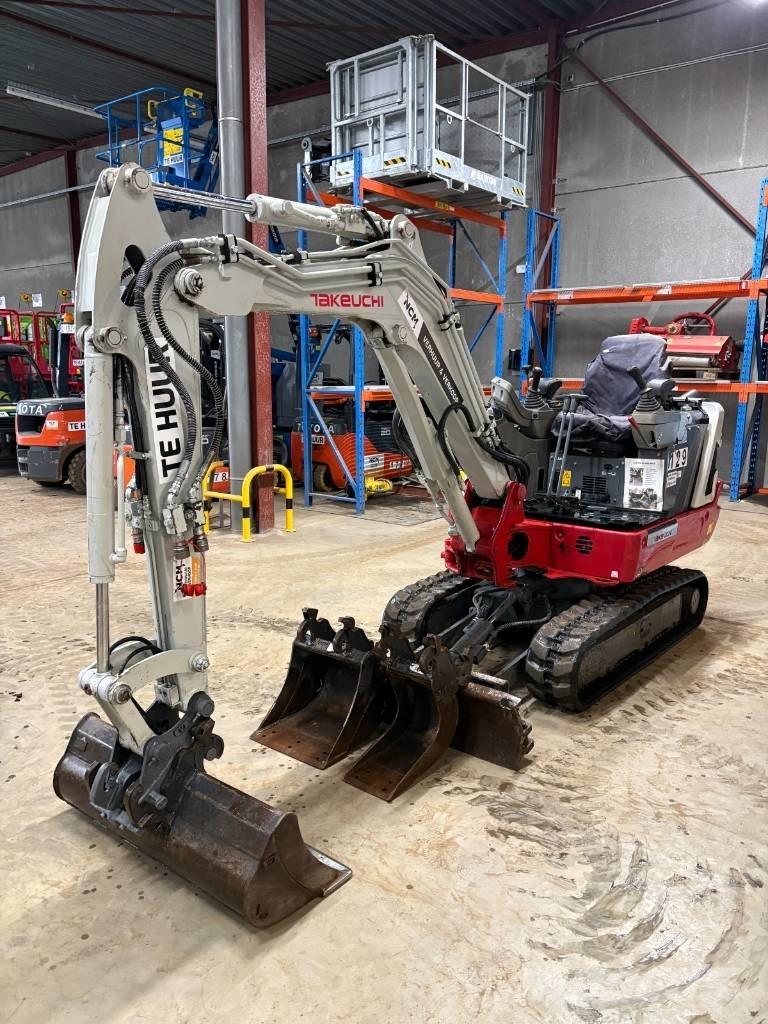 Takeuchi TB 225 Minigrävare < 7t