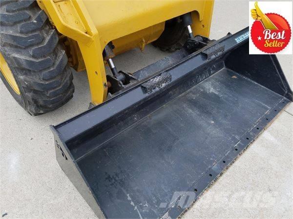 CAT 272 D Kompaktlastare