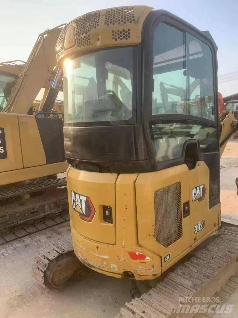 CAT 302 Minigrävare < 7t