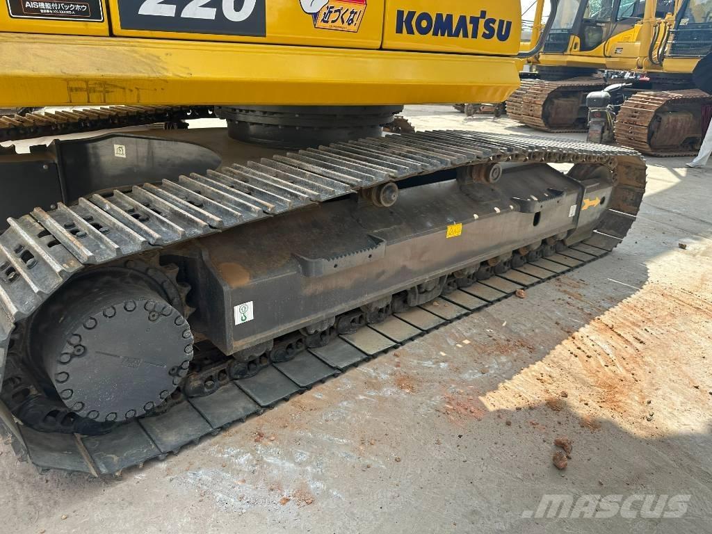 Komatsu PC 220-8 Bandgrävare