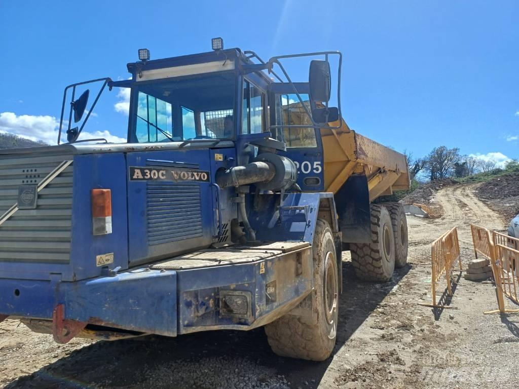 Volvo A 30 C Midjestyrd dumper