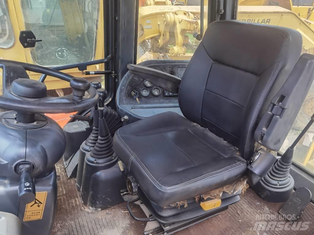 CAT 420 F Grävlastare