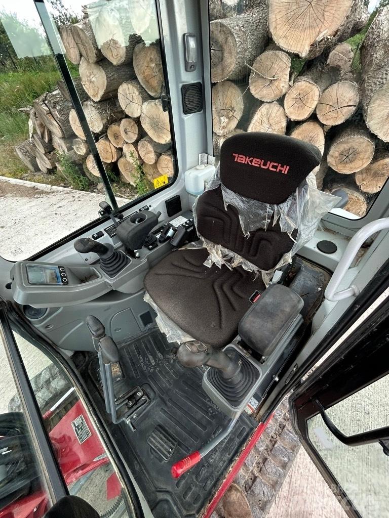 Takeuchi TB 225 Minigrävare < 7t