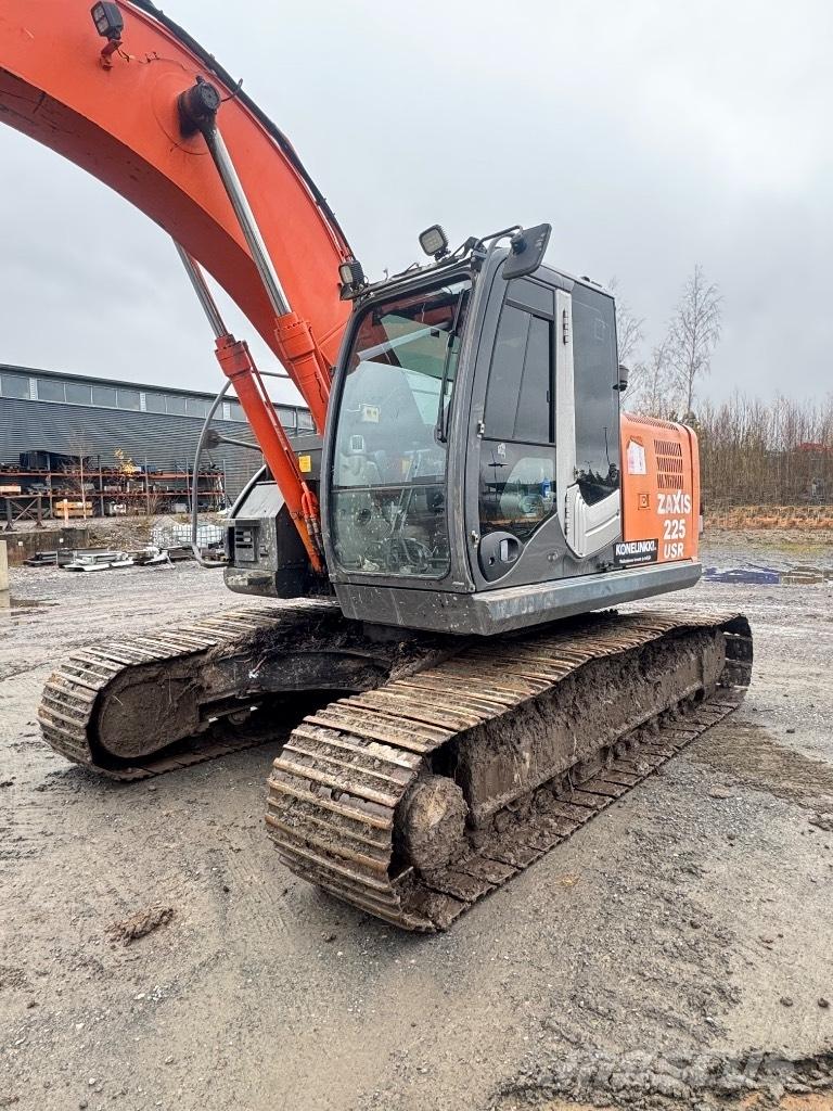 Hitachi ZX 225 USR-3 Bandgrävare