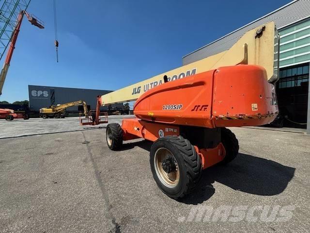 JLG 1200 SJP Teleskop bomliftar