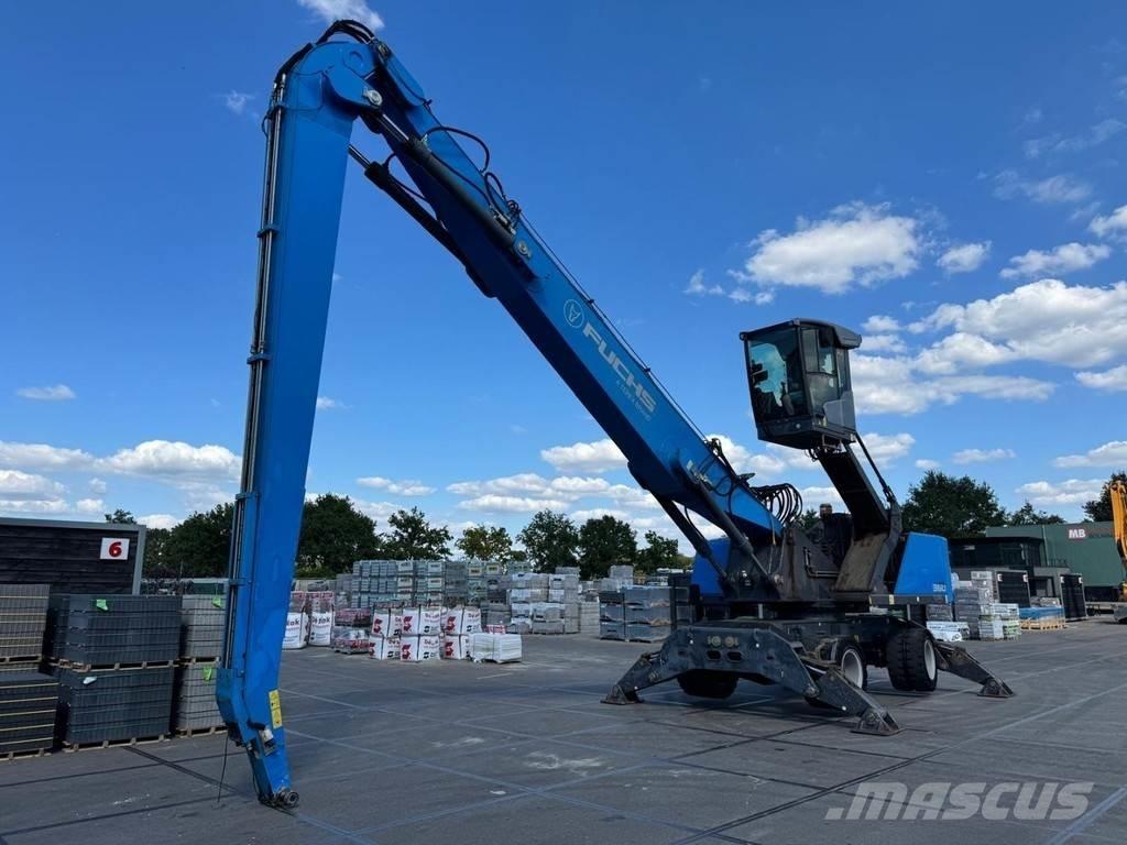 Fuchs MHL 360 T4F Avfalls / industri hantering
