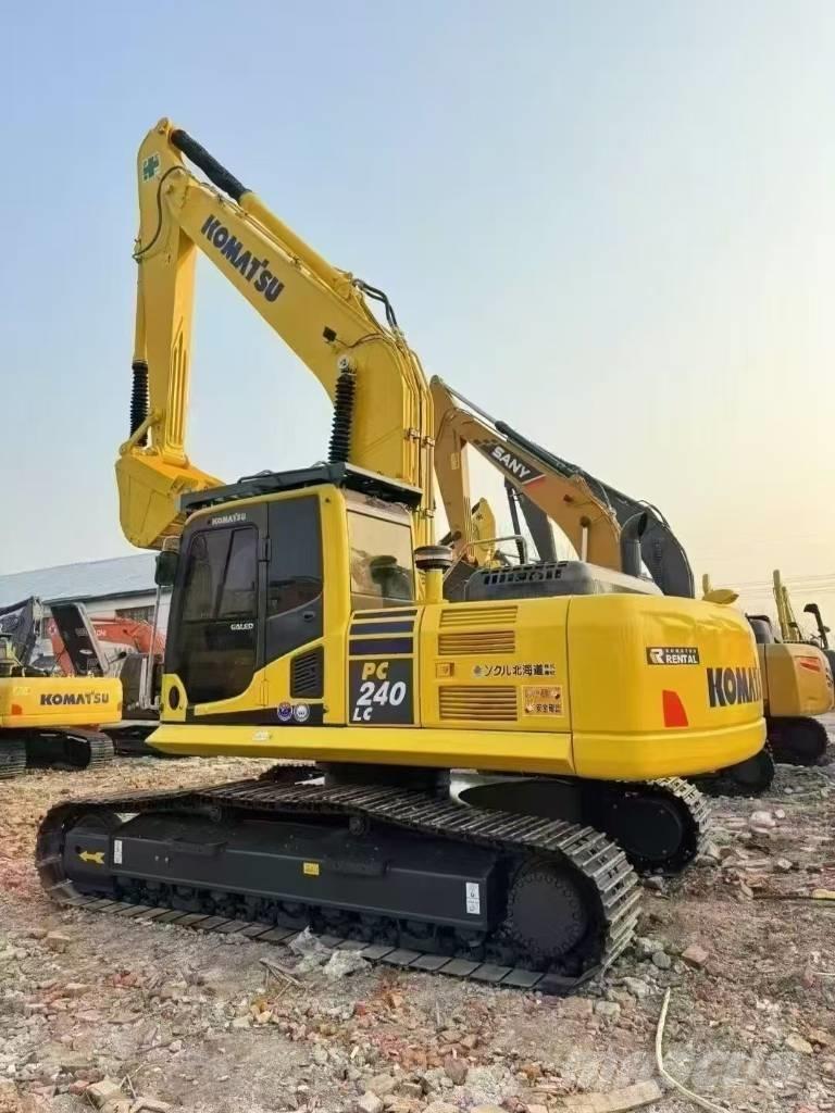Komatsu PC 240 Bandgrävare