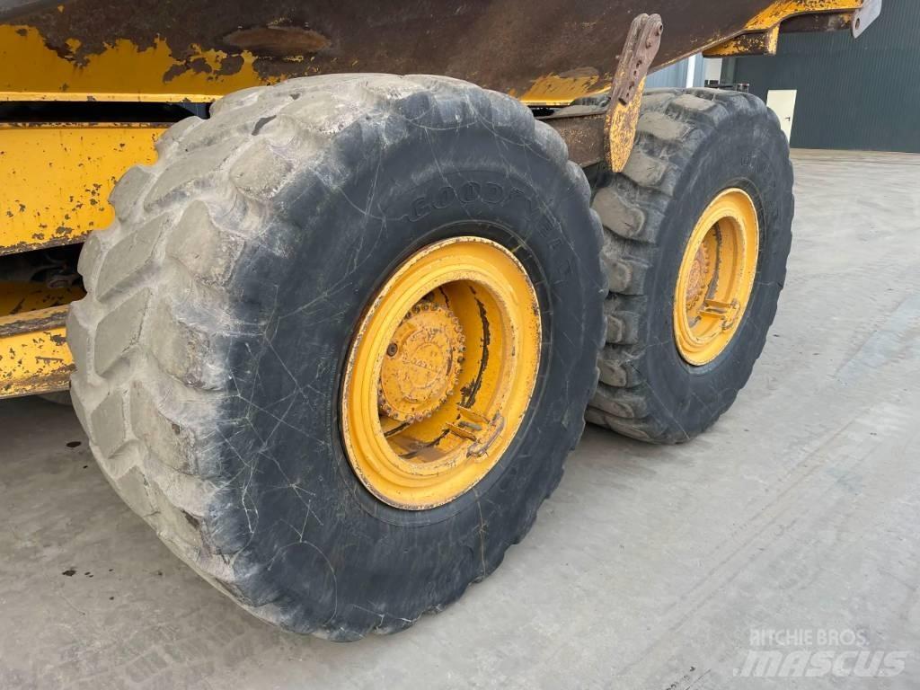 Volvo A30F Midjestyrd dumper