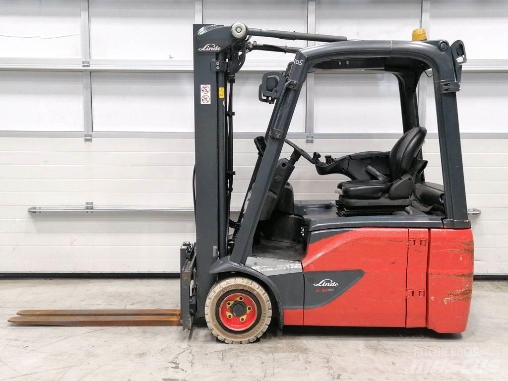 Linde E18-02 Elmotviktstruckar
