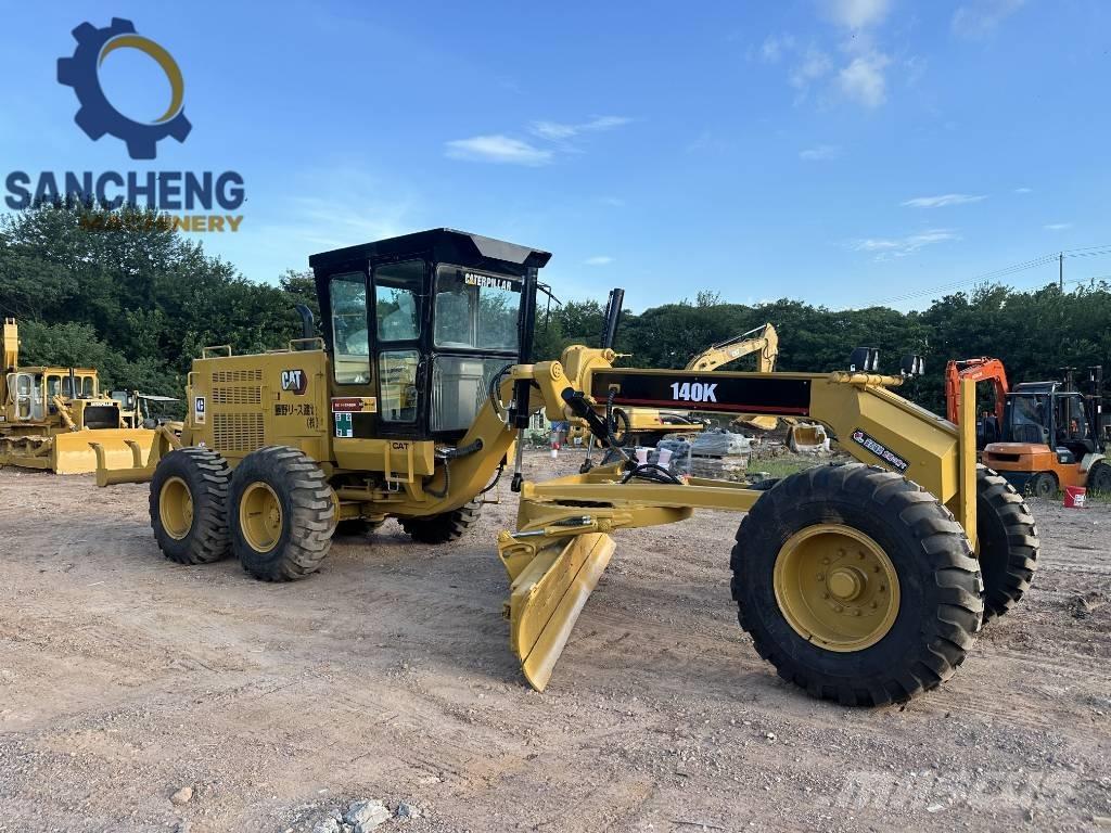 CAT 140K Väghyvlar