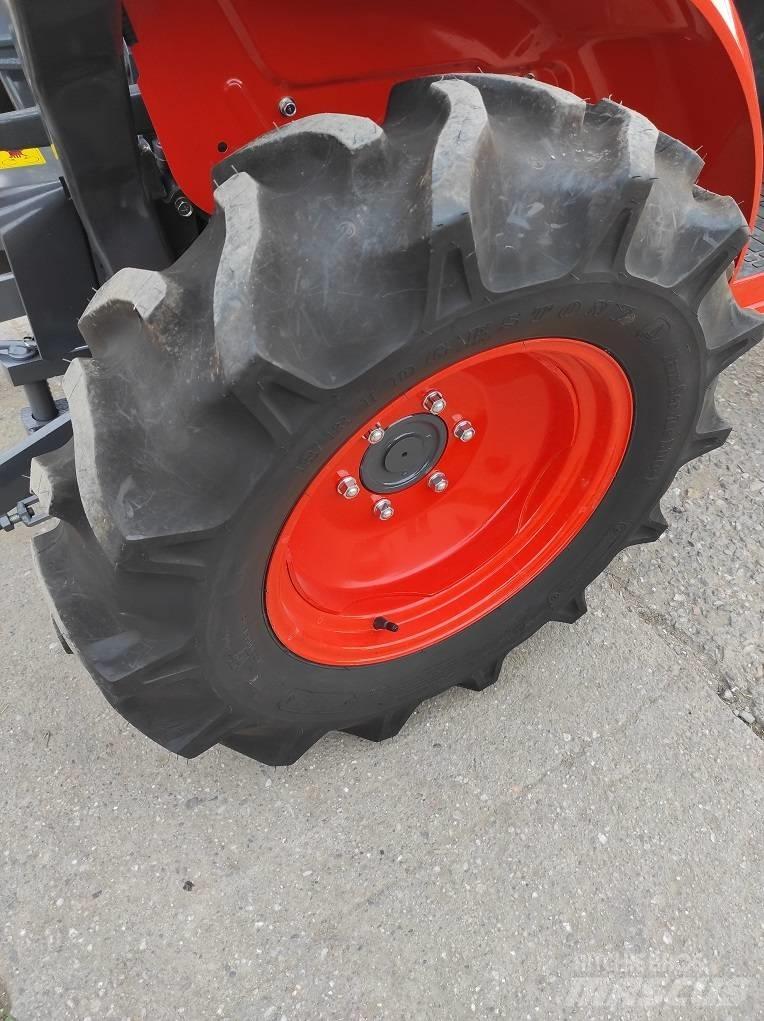 Kubota B1121 Kompakttraktorer