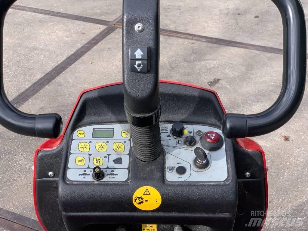 Sweep 1050E Sopmaskiner