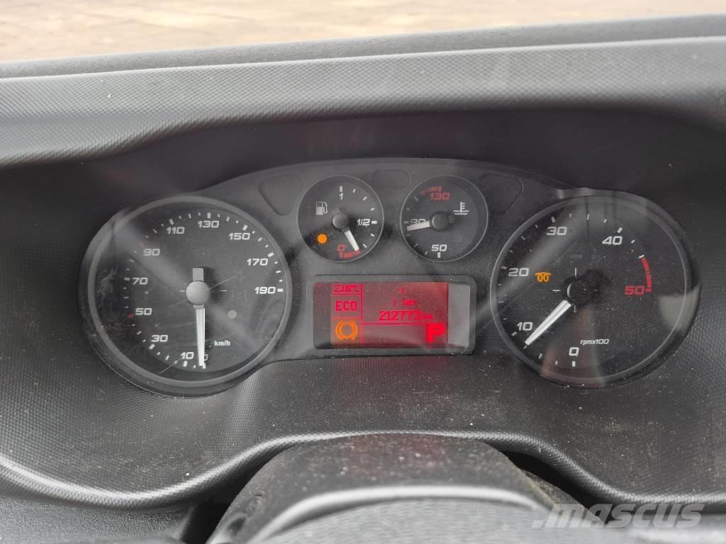 Iveco daily 35 s16 Lätta lastbilar