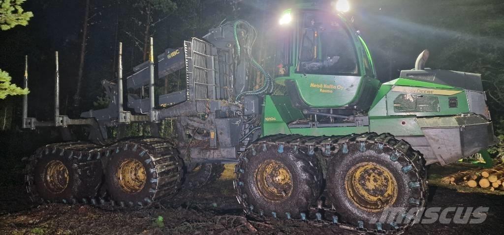 John Deere 1010G Skotare