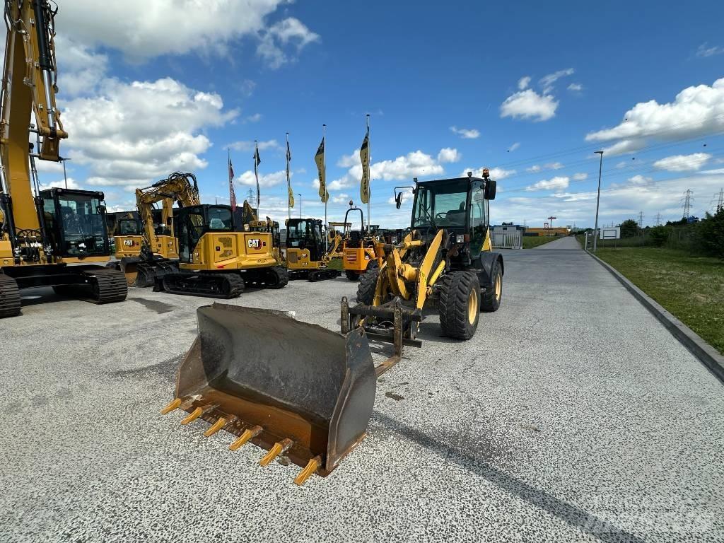 Komatsu WA 80 Hjullastare