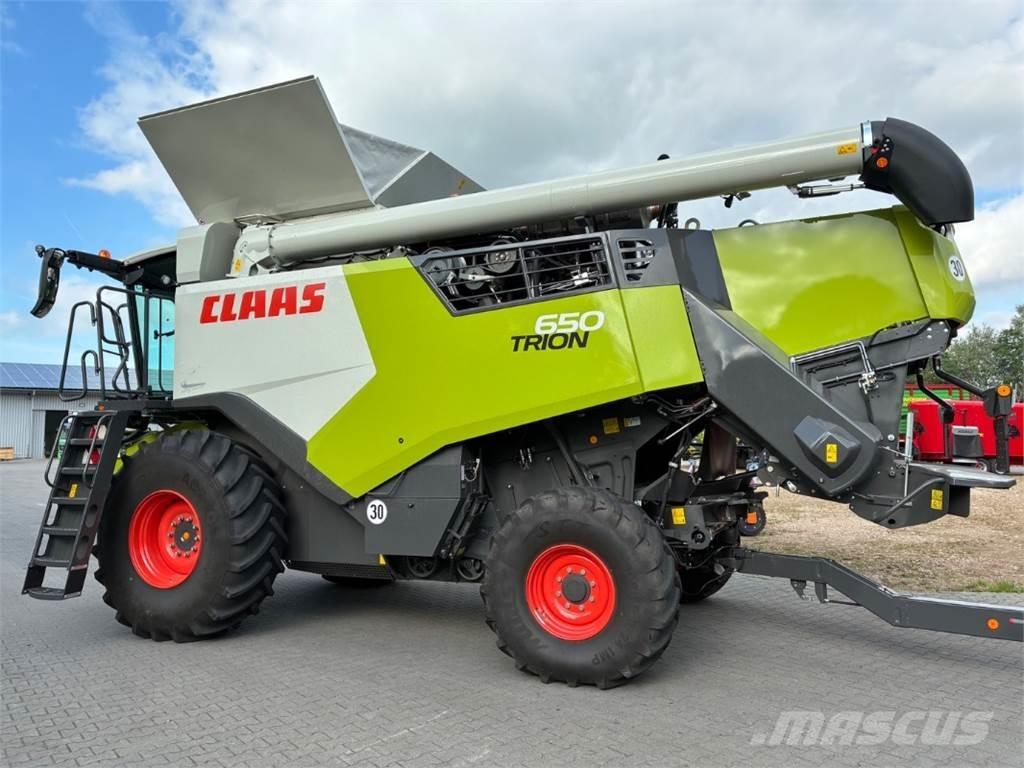 CLAAS Trion 650 Skördetröskor