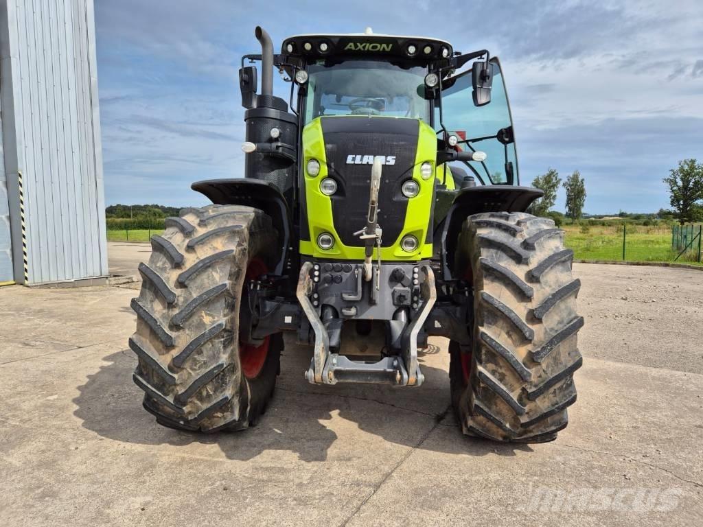 CLAAS Axion 930 Traktorer