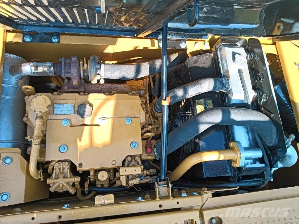 CAT 313 D Bandgrävare