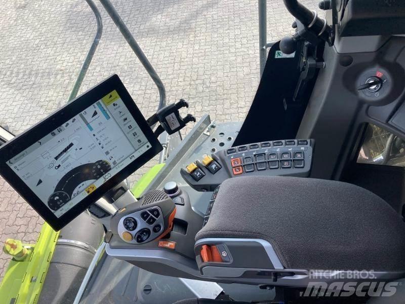 CLAAS LEXION 7500 Skördetröskor
