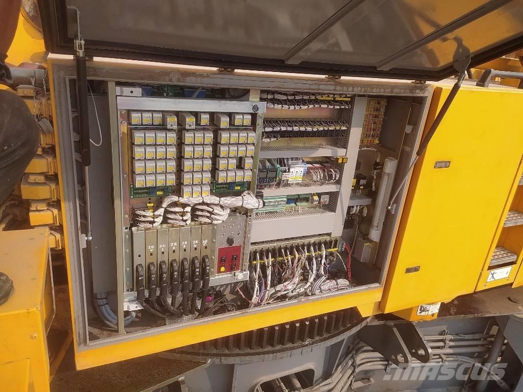 Liebherr LR 1400-2 Bangående Kranar