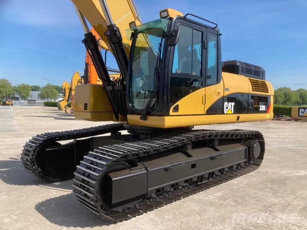 CAT 330 D L Bandgrävare