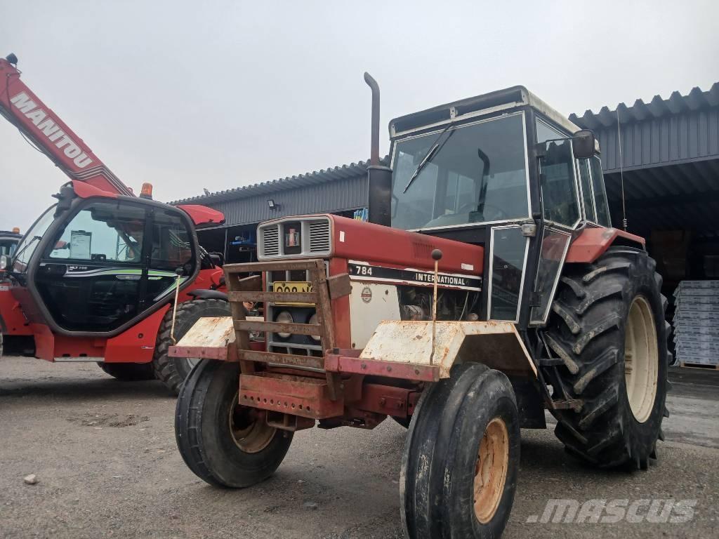 International 784 Traktorer