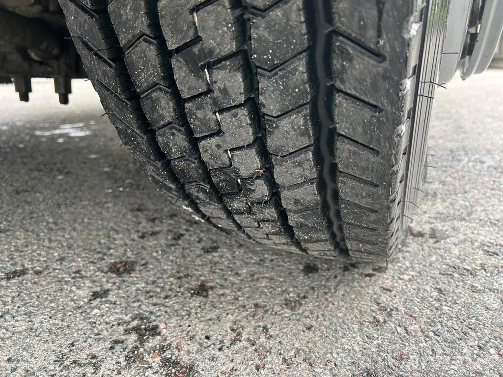 Volvo FL Skåpbilar