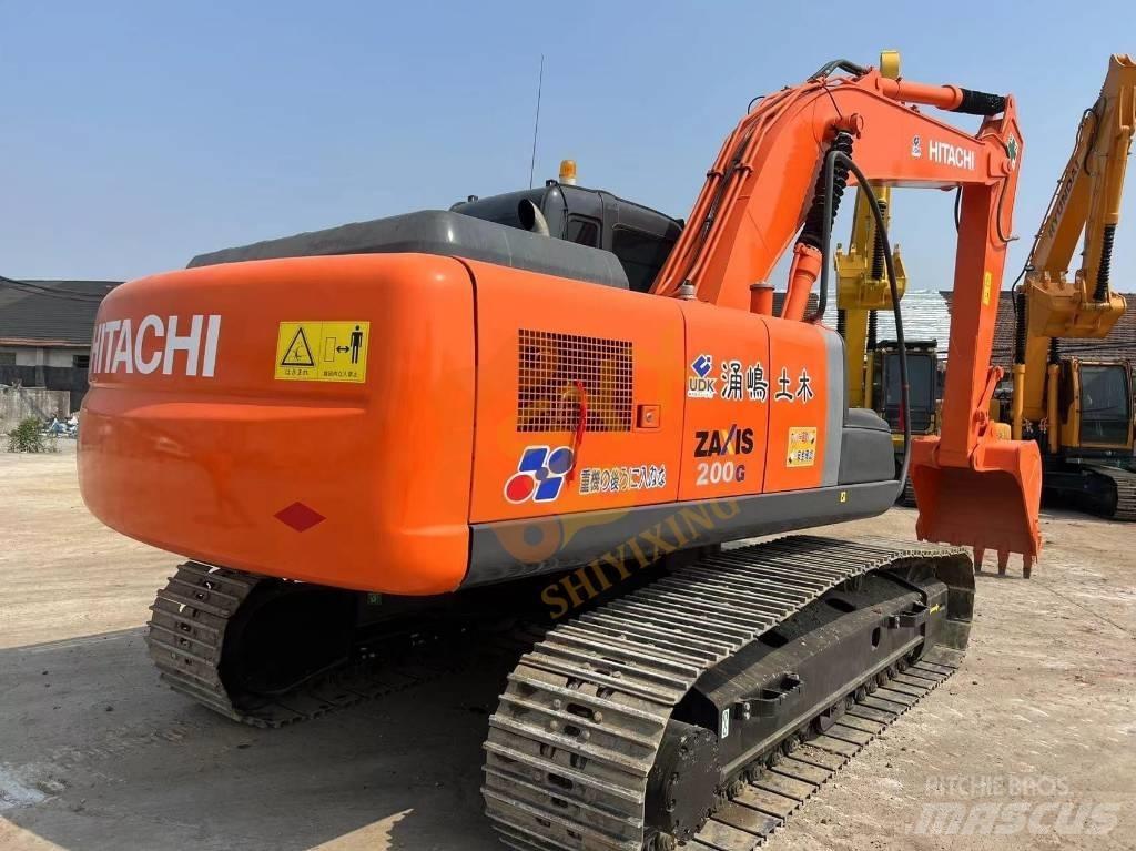 Hitachi ZX 210-3 G Bandgrävare