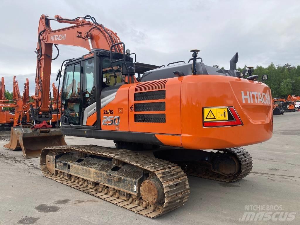 Hitachi ZX250LC-7 Bandgrävare