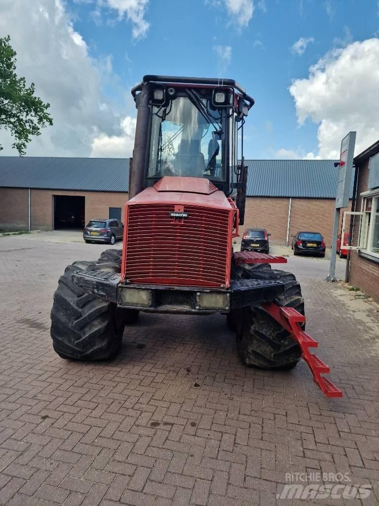 Komatsu 840 TX Skotare