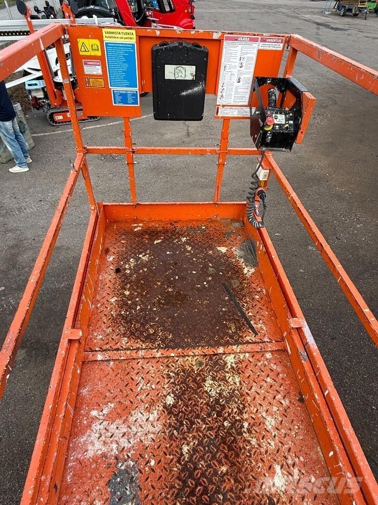 JLG 10 RS Saxliftar