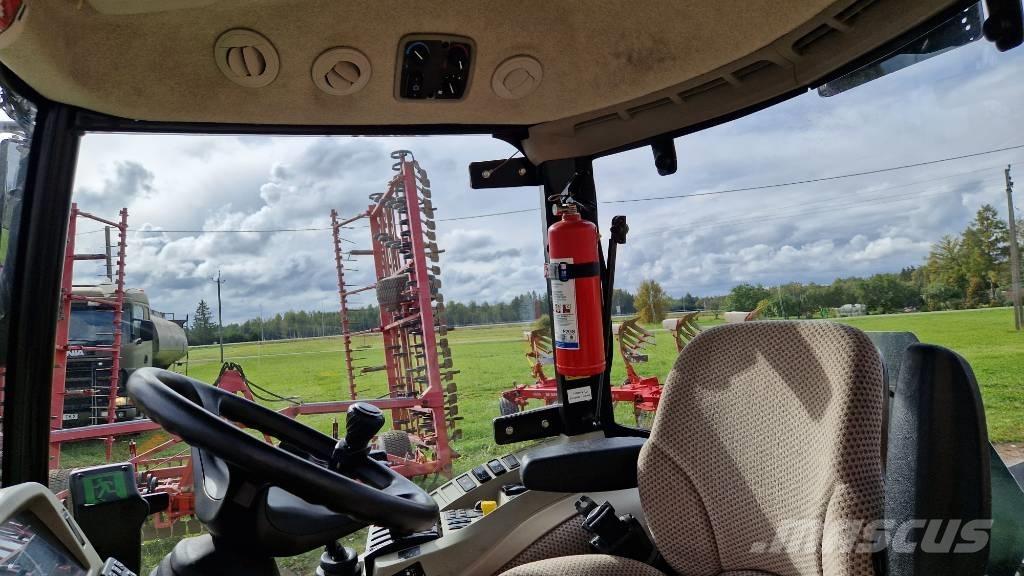 John Deere 4066 R Traktorer