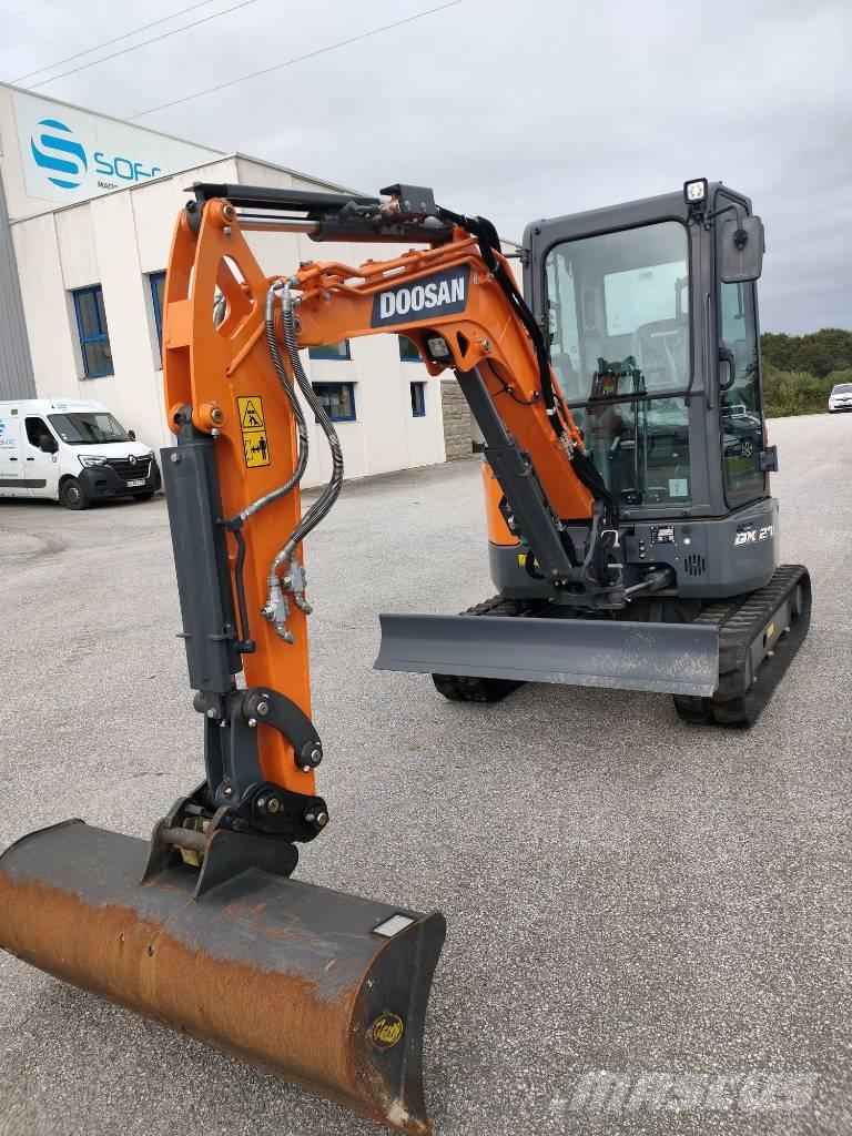 Doosan DX 27 Z Minigrävare < 7t
