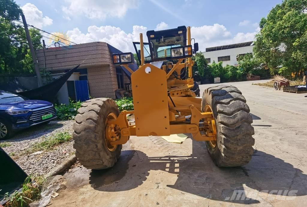 Shantui SG18 Väghyvlar